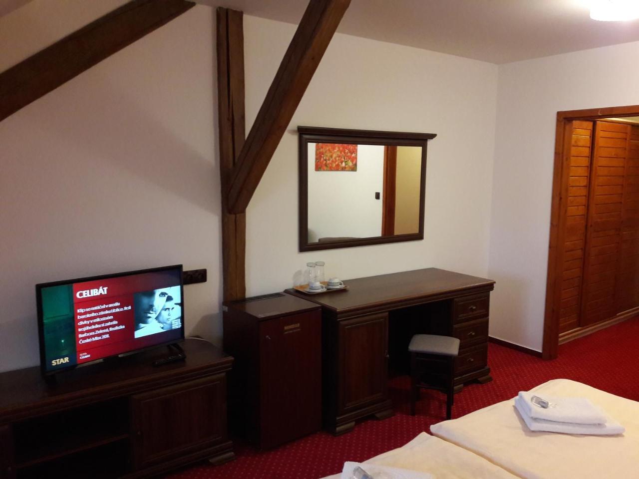 Hotel Fogl Nová Bystřice Exteriér fotografie